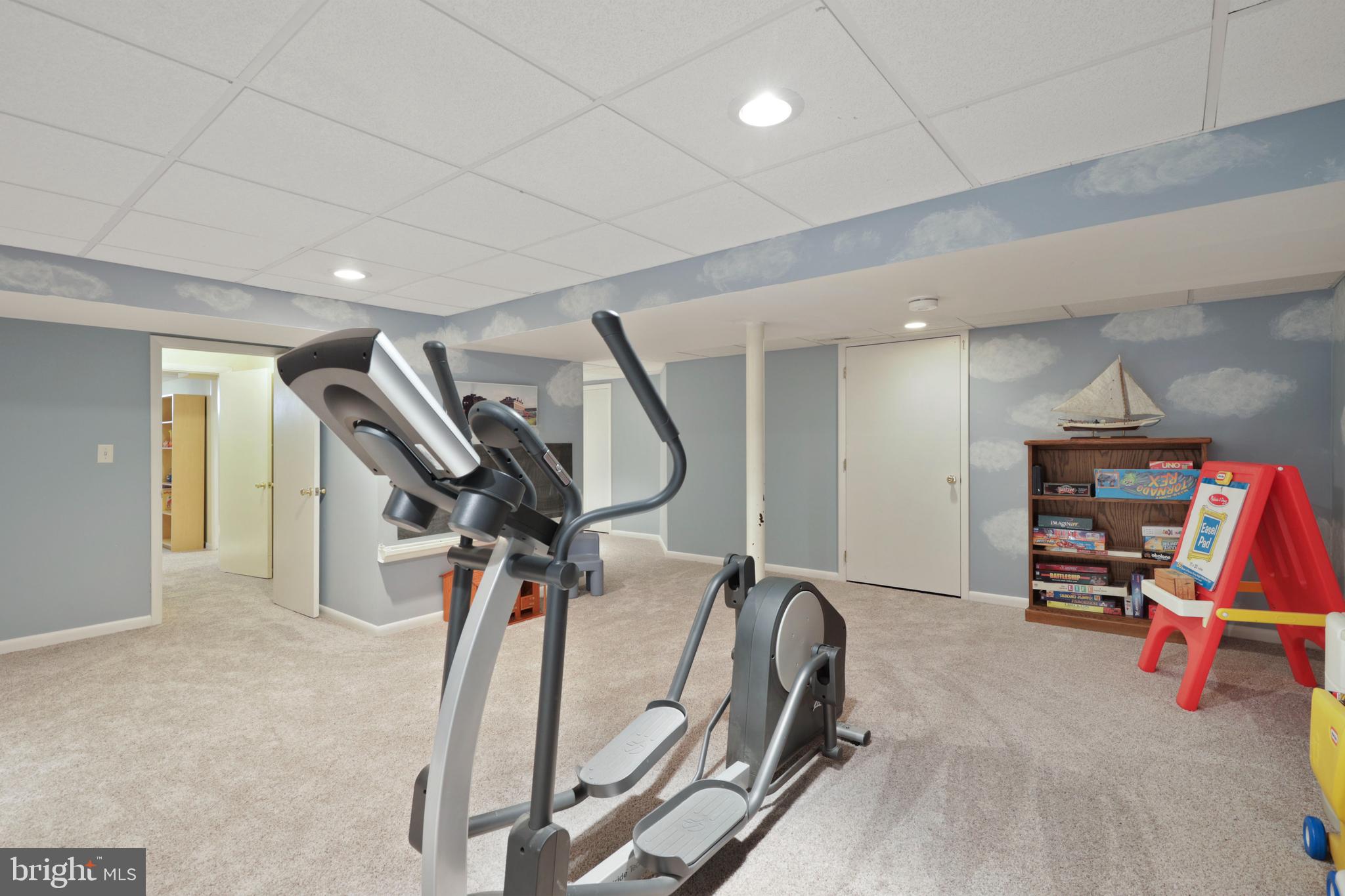 BROOK MEADOWS - Residential