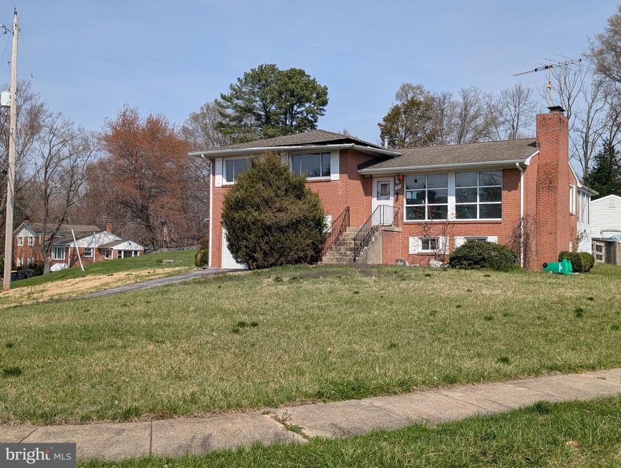 Total Redo Needed .... Very Rare INVESTER SPEICIEL HERE ... Lots of potential & A few Good Bones exist.  Fully Finished Rear Enclosed Sunroom. All Brick 4 Level Split Level Property Here....
NEWER ROOF .. UPDATED WINDOW ...     Nice Corner Lot .. Great Neighborhood ... Oversized Car Garage...
All reasonable Offer to be considered.