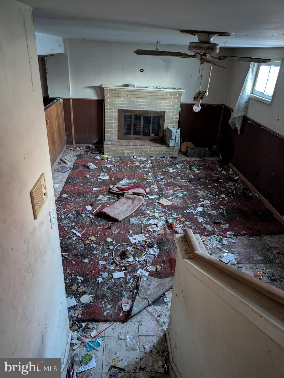 SHERWOOD FOREST - Residential