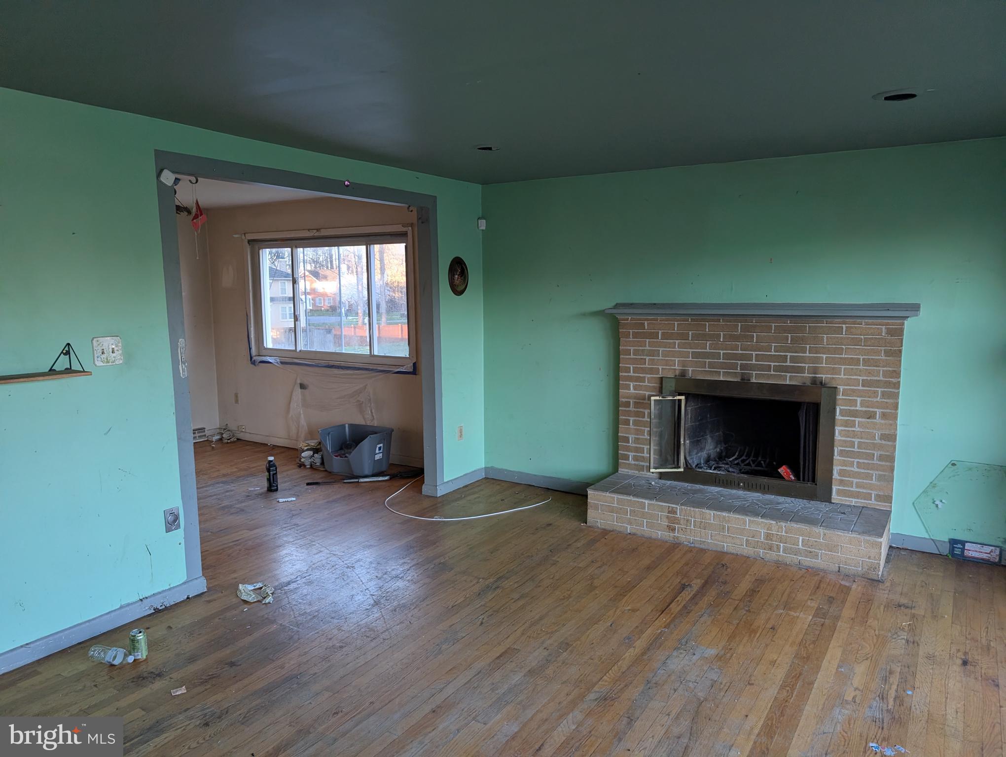 SHERWOOD FOREST - Residential