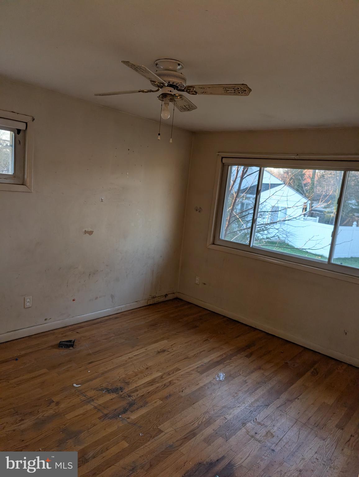 SHERWOOD FOREST - Residential