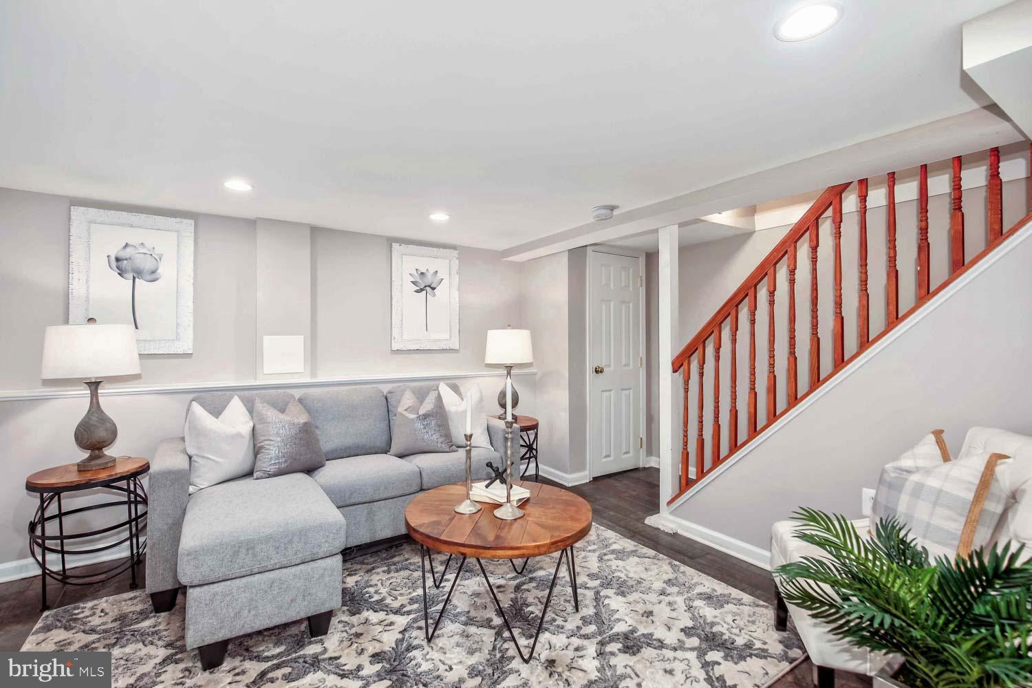 DEL RAY - Residential