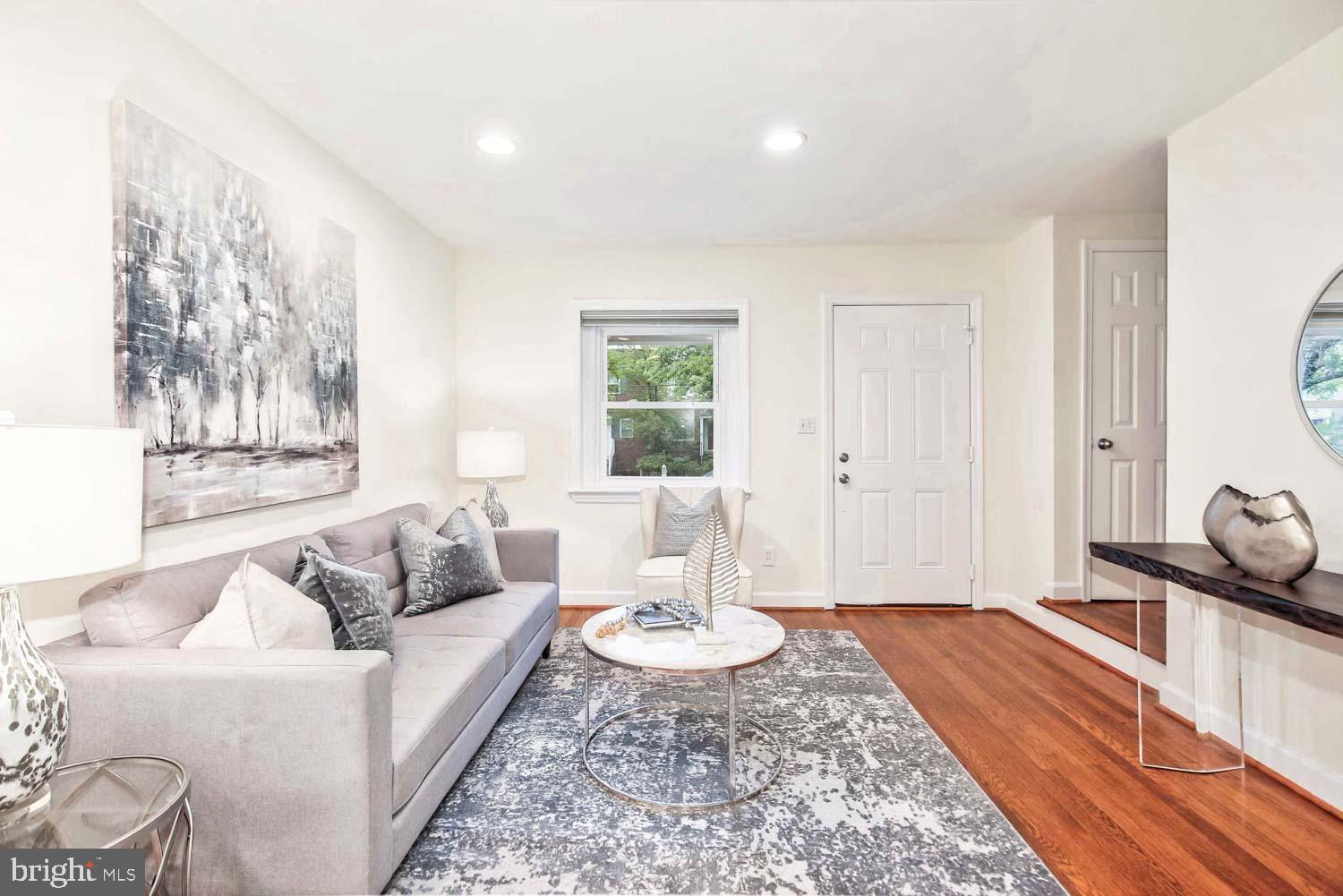 DEL RAY - Residential