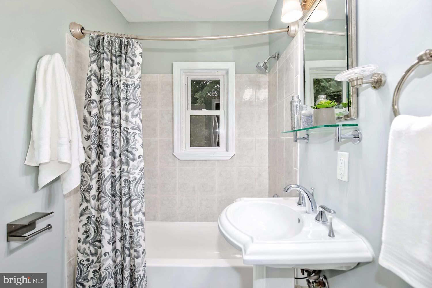 DEL RAY - Residential