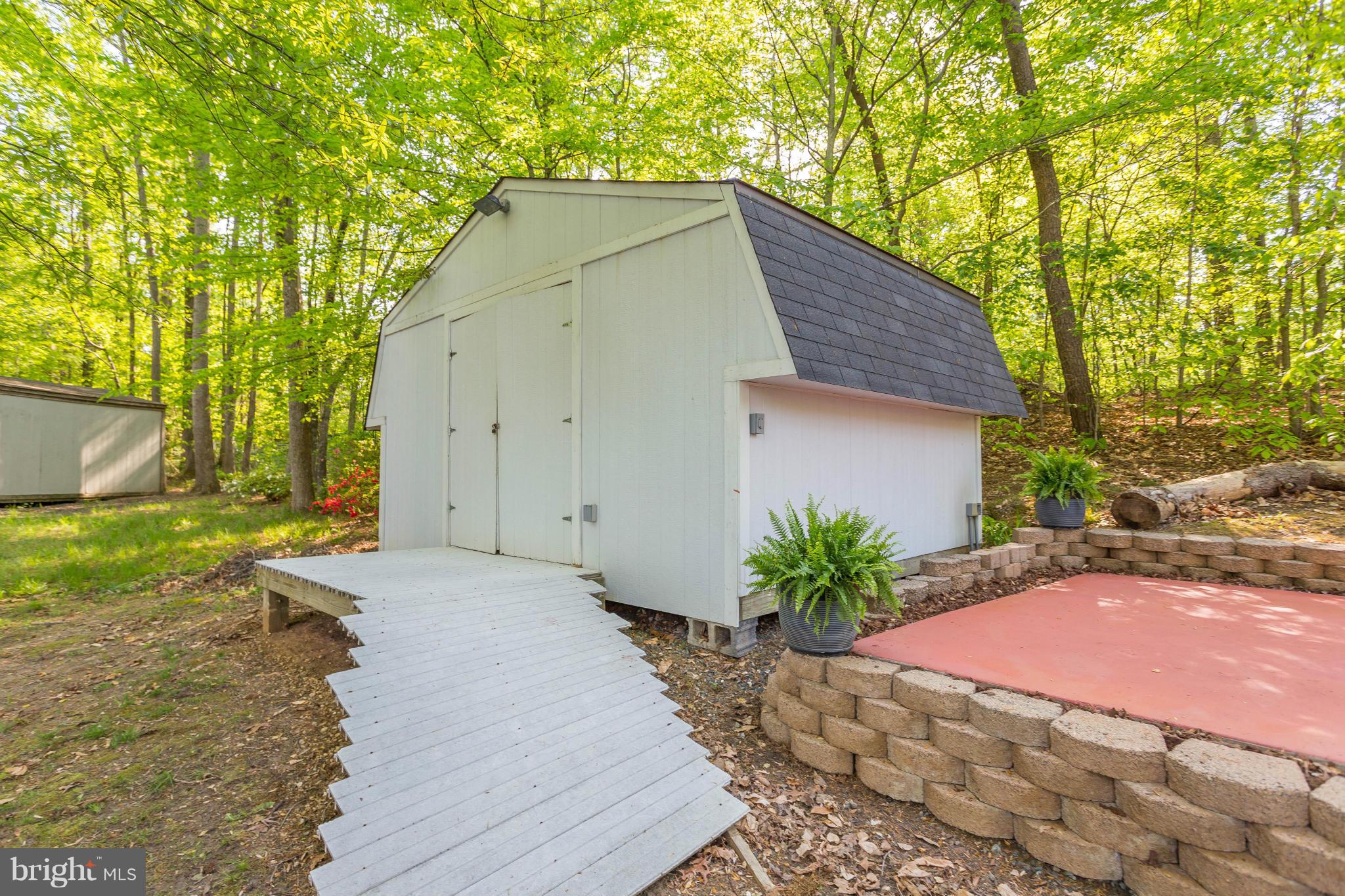 HICKORY RIDGE - Residential