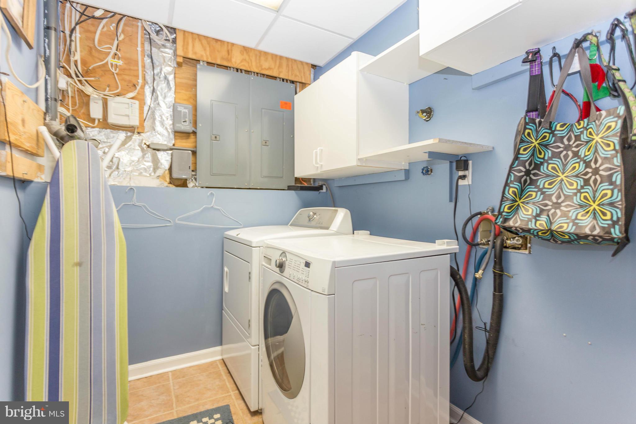 HICKORY RIDGE - Residential