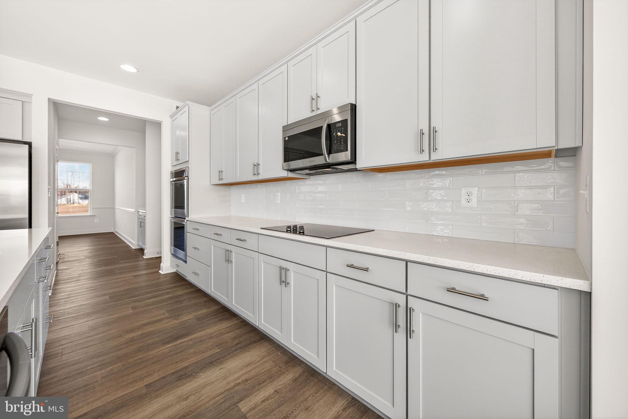 CANAAN WOODS - Residential