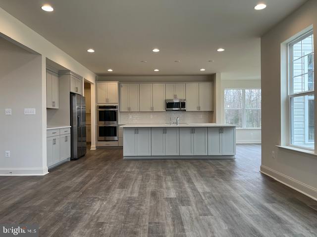 CANAAN WOODS - Residential