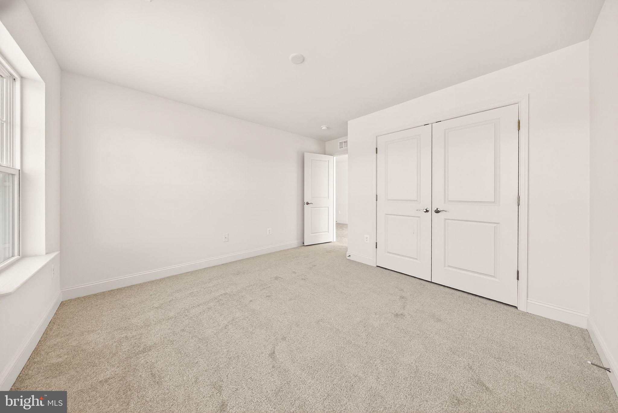 CANAAN WOODS - Residential