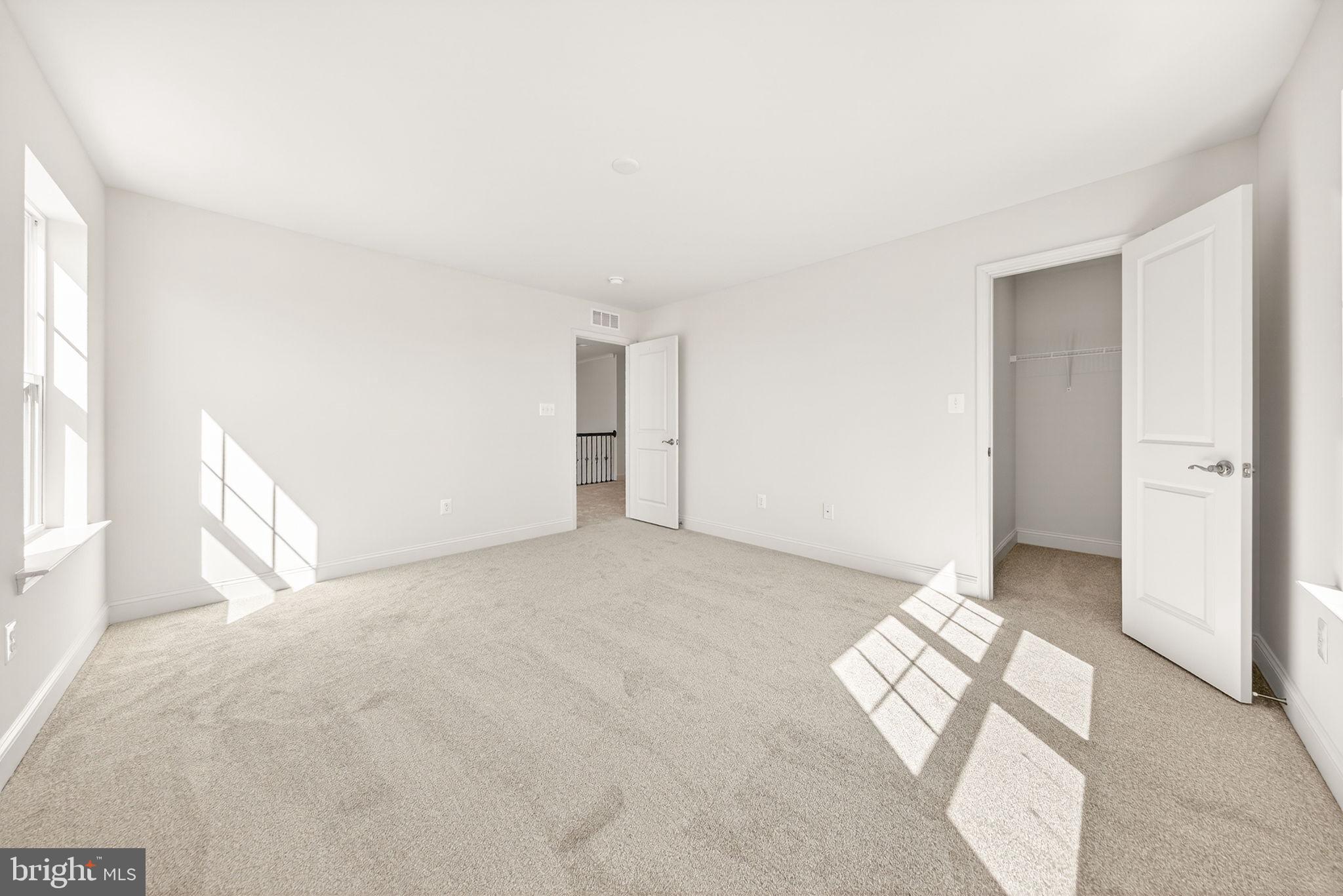 CANAAN WOODS - Residential