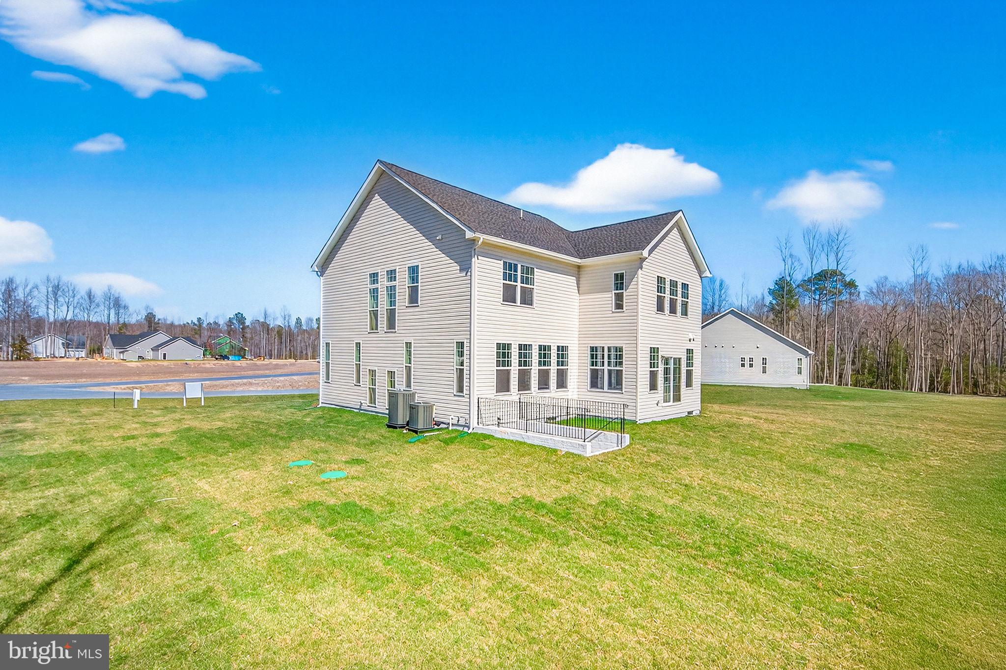 CANAAN WOODS - Residential