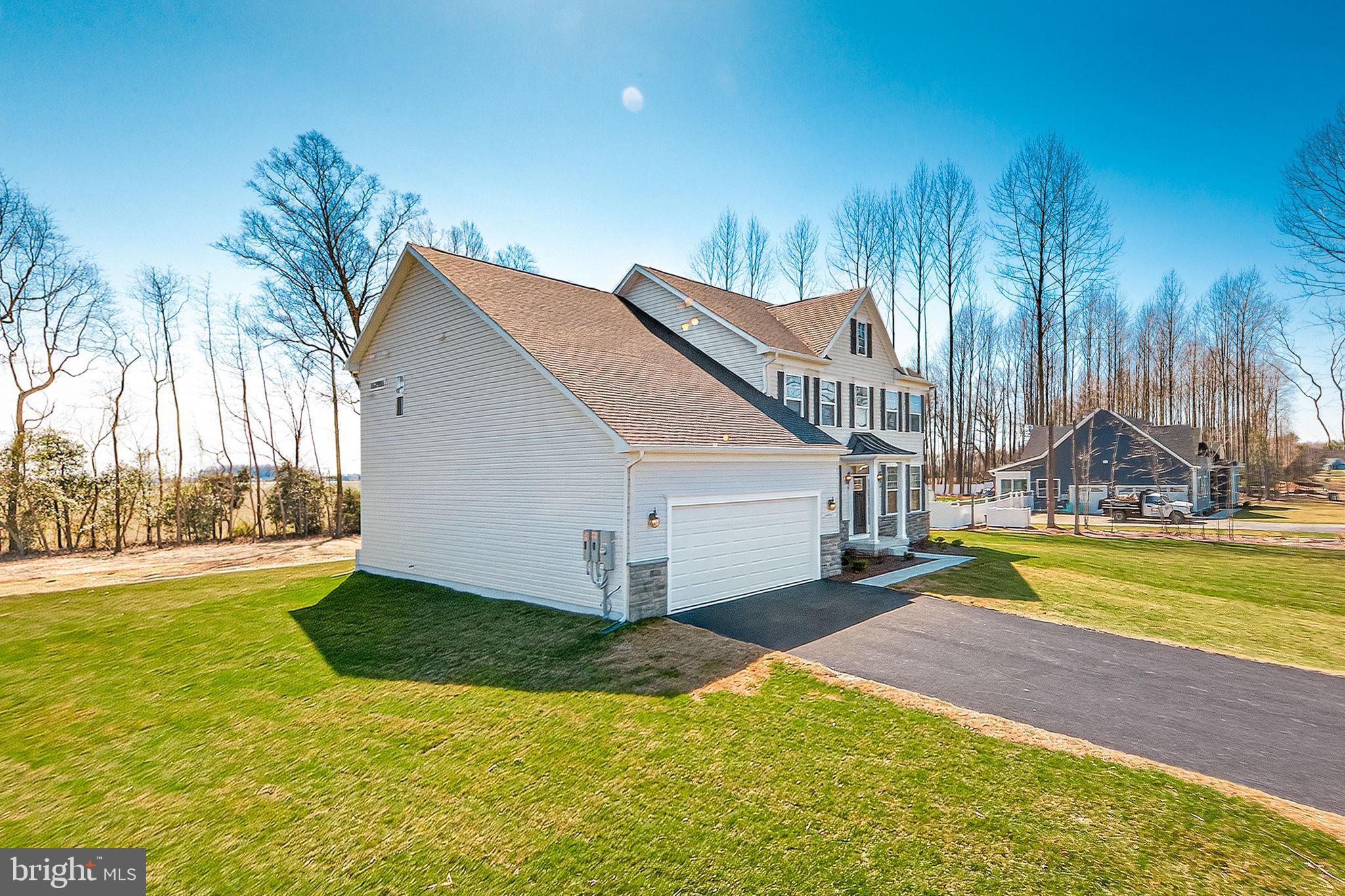 CANAAN WOODS - Residential