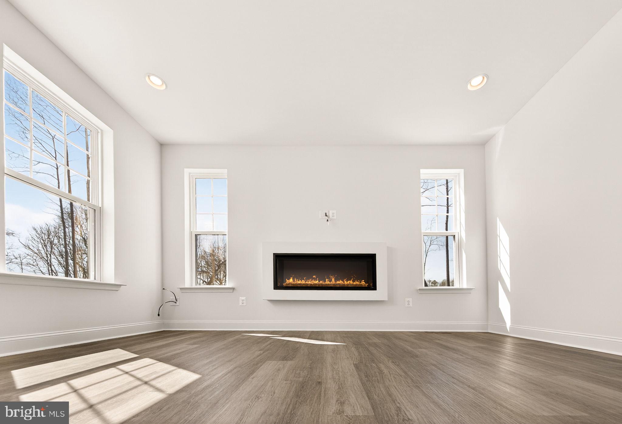 CANAAN WOODS - Residential