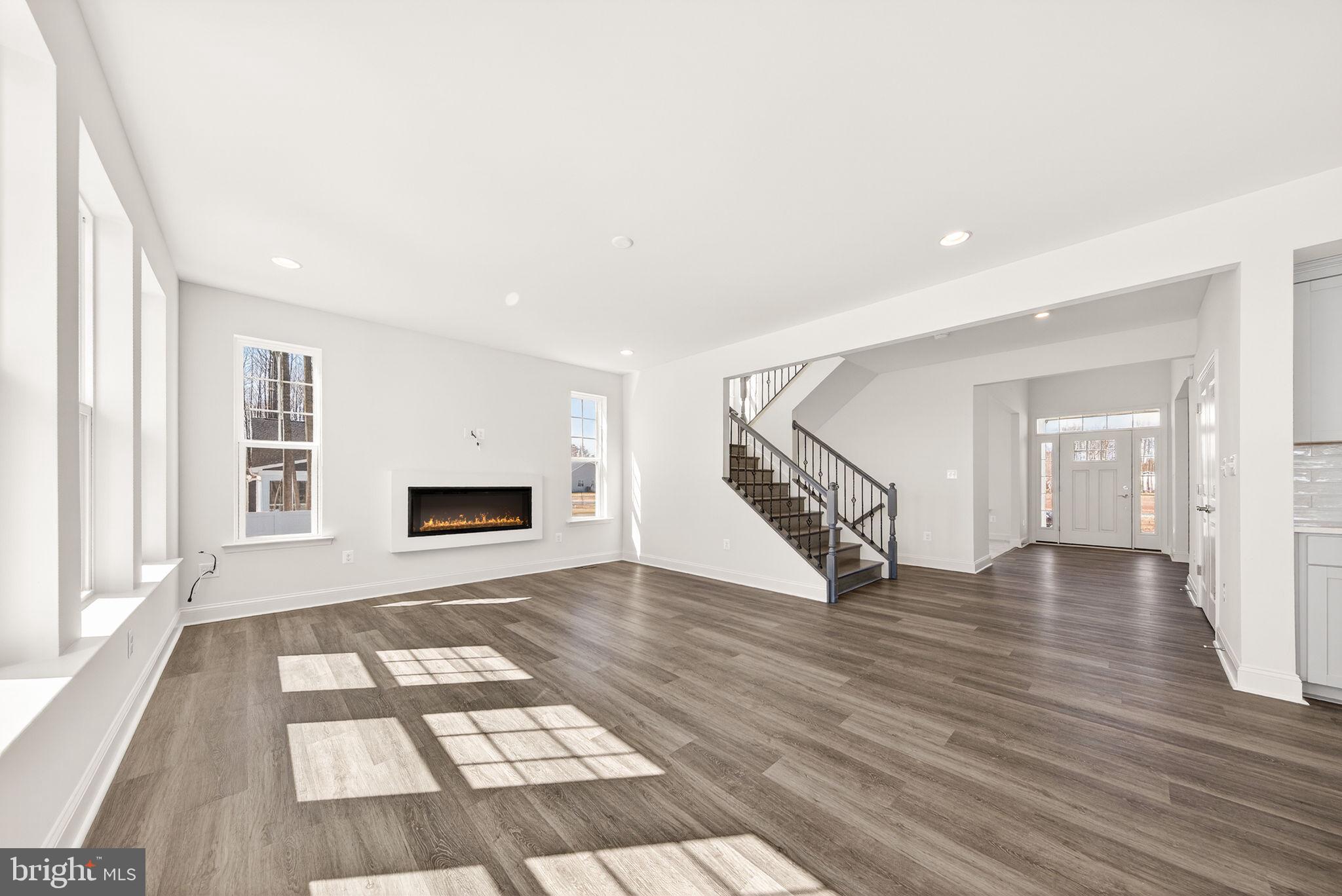 CANAAN WOODS - Residential