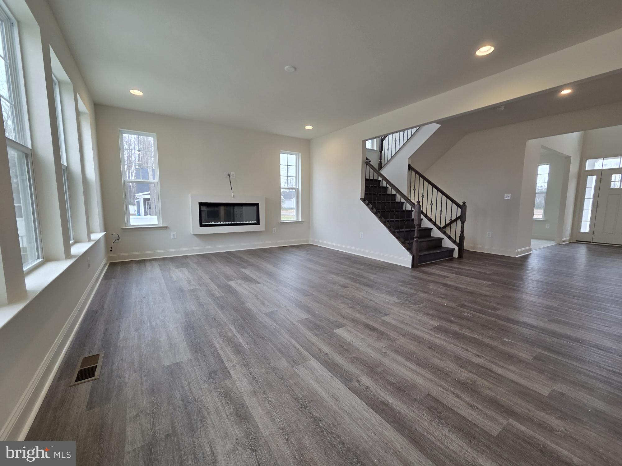 CANAAN WOODS - Residential