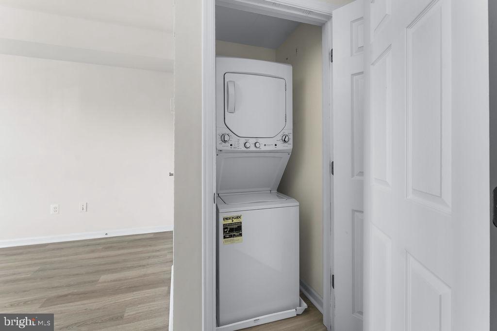 URBANA - Residential Lease