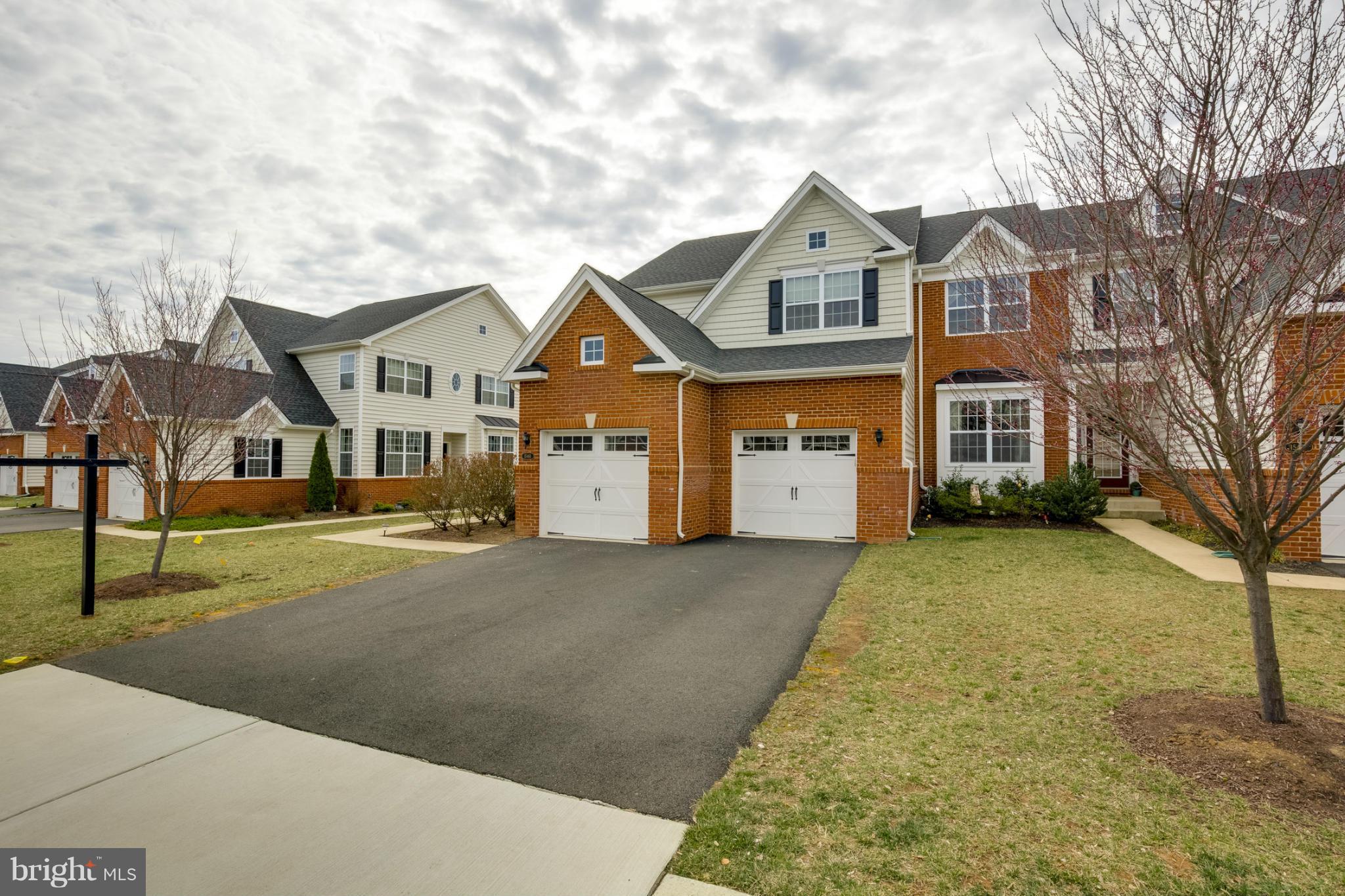 DOMINION VALLEY COUNTRY CLUB - Residential