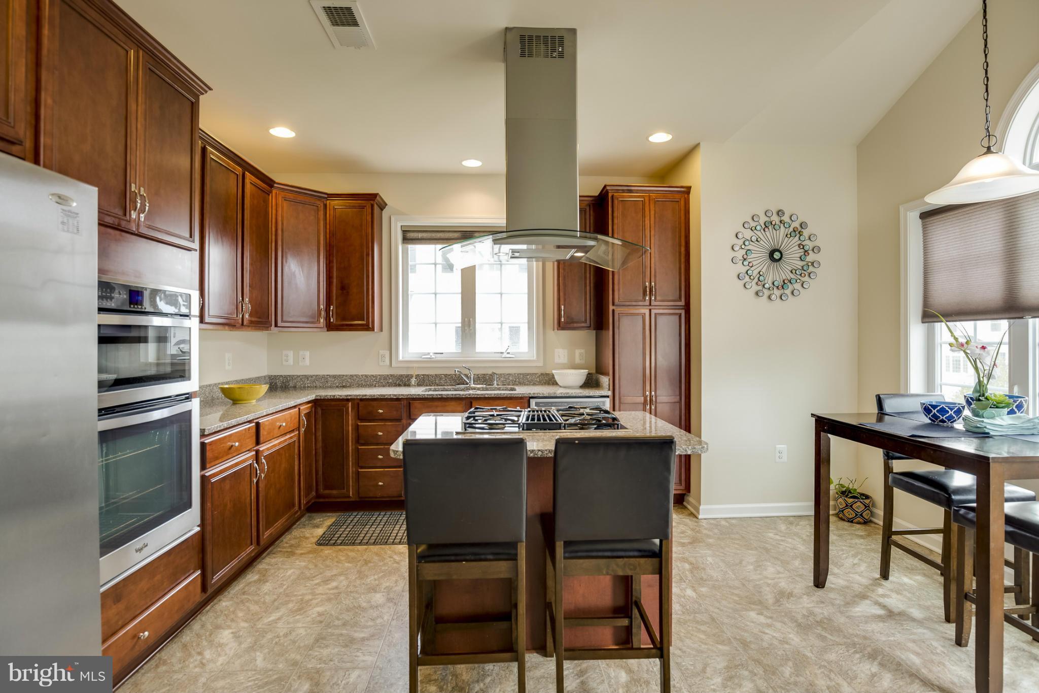 DOMINION VALLEY COUNTRY CLUB - Residential