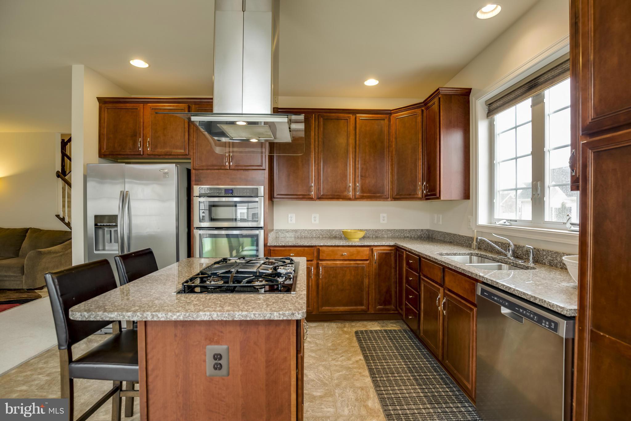 DOMINION VALLEY COUNTRY CLUB - Residential