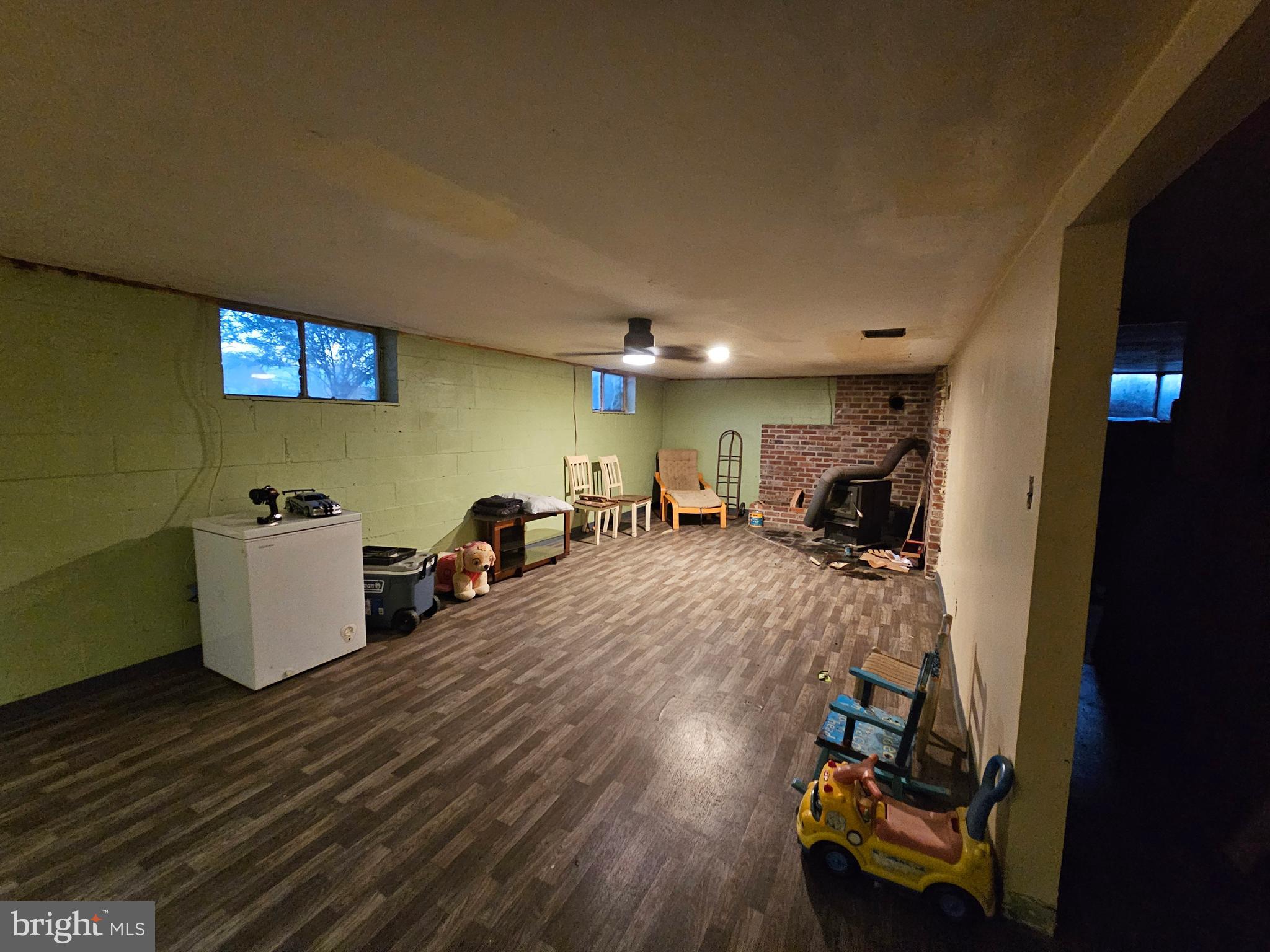 BURLINGTON - Residential