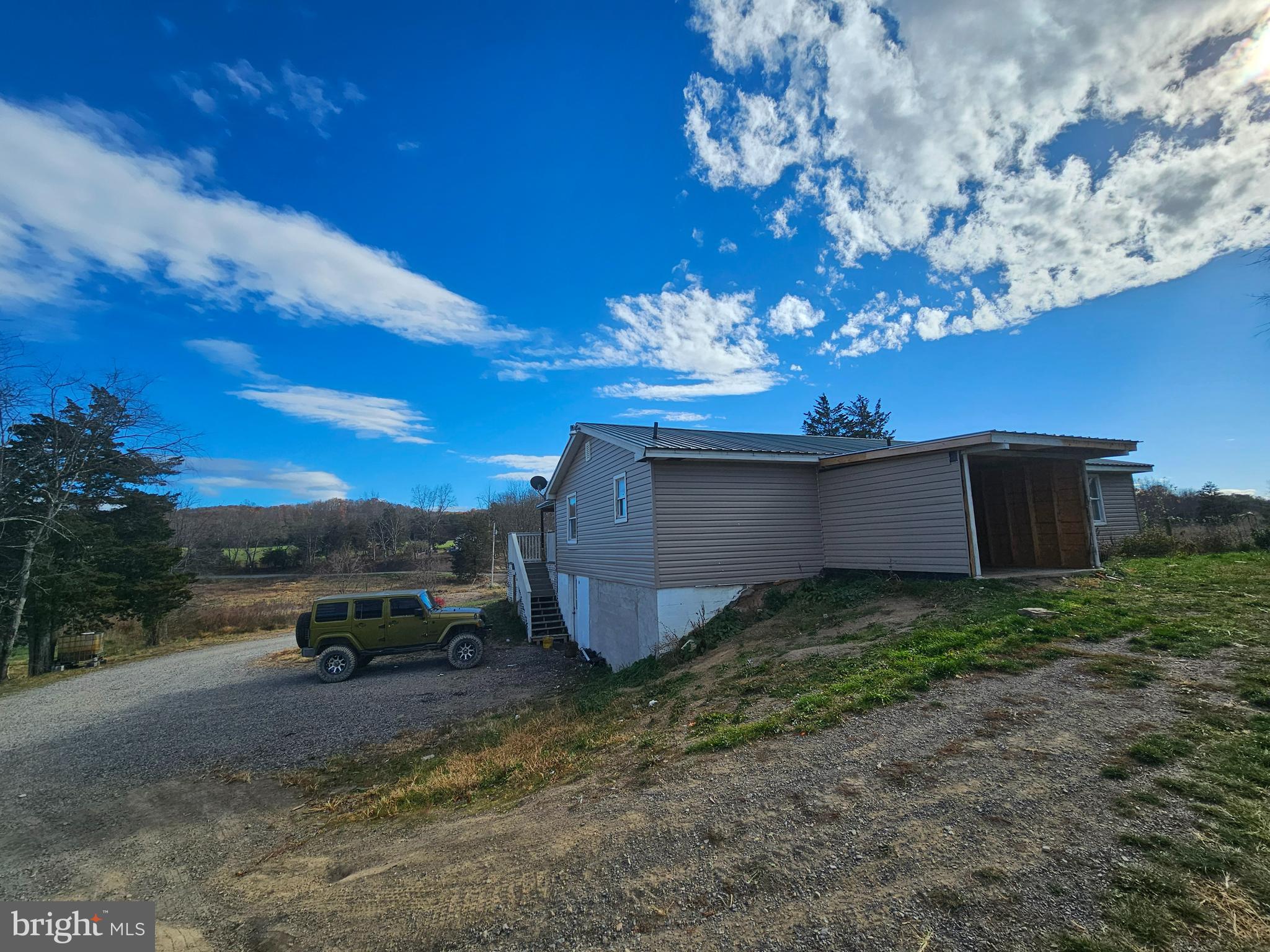 BURLINGTON - Residential