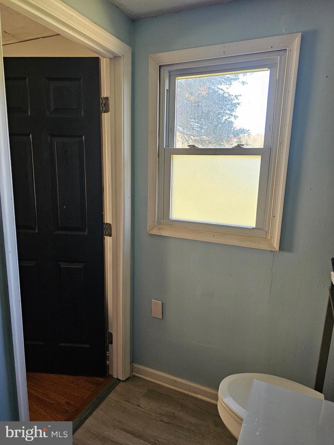 BURLINGTON - Residential