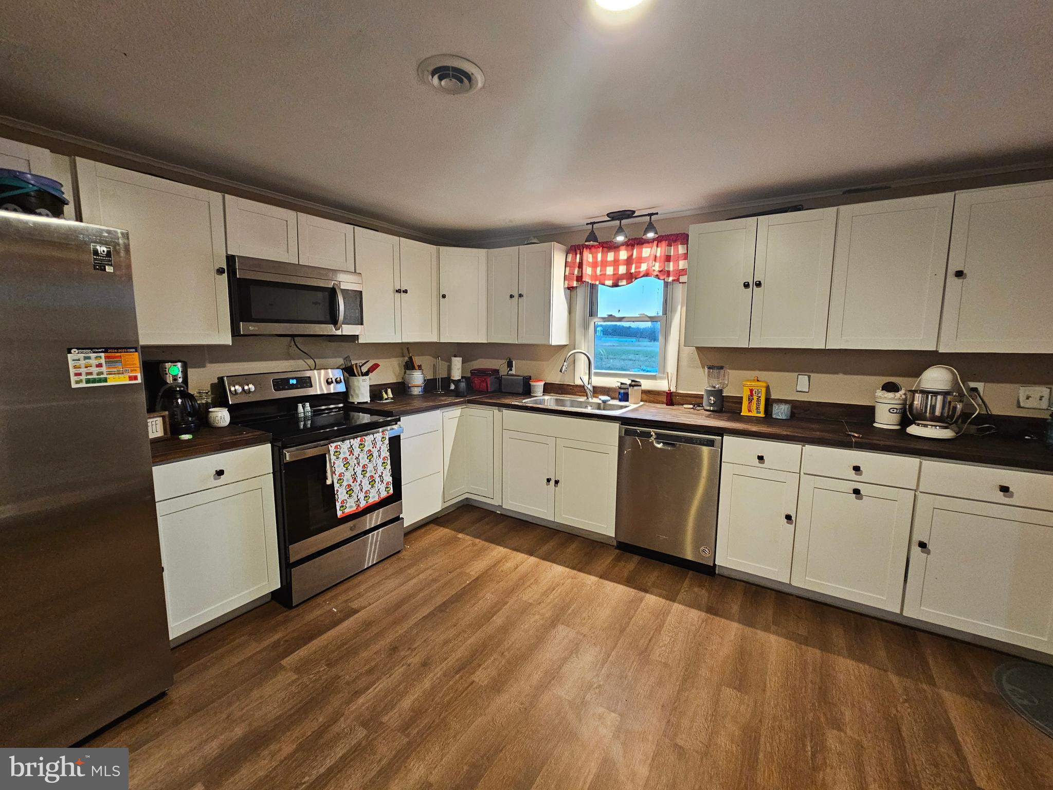 BURLINGTON - Residential