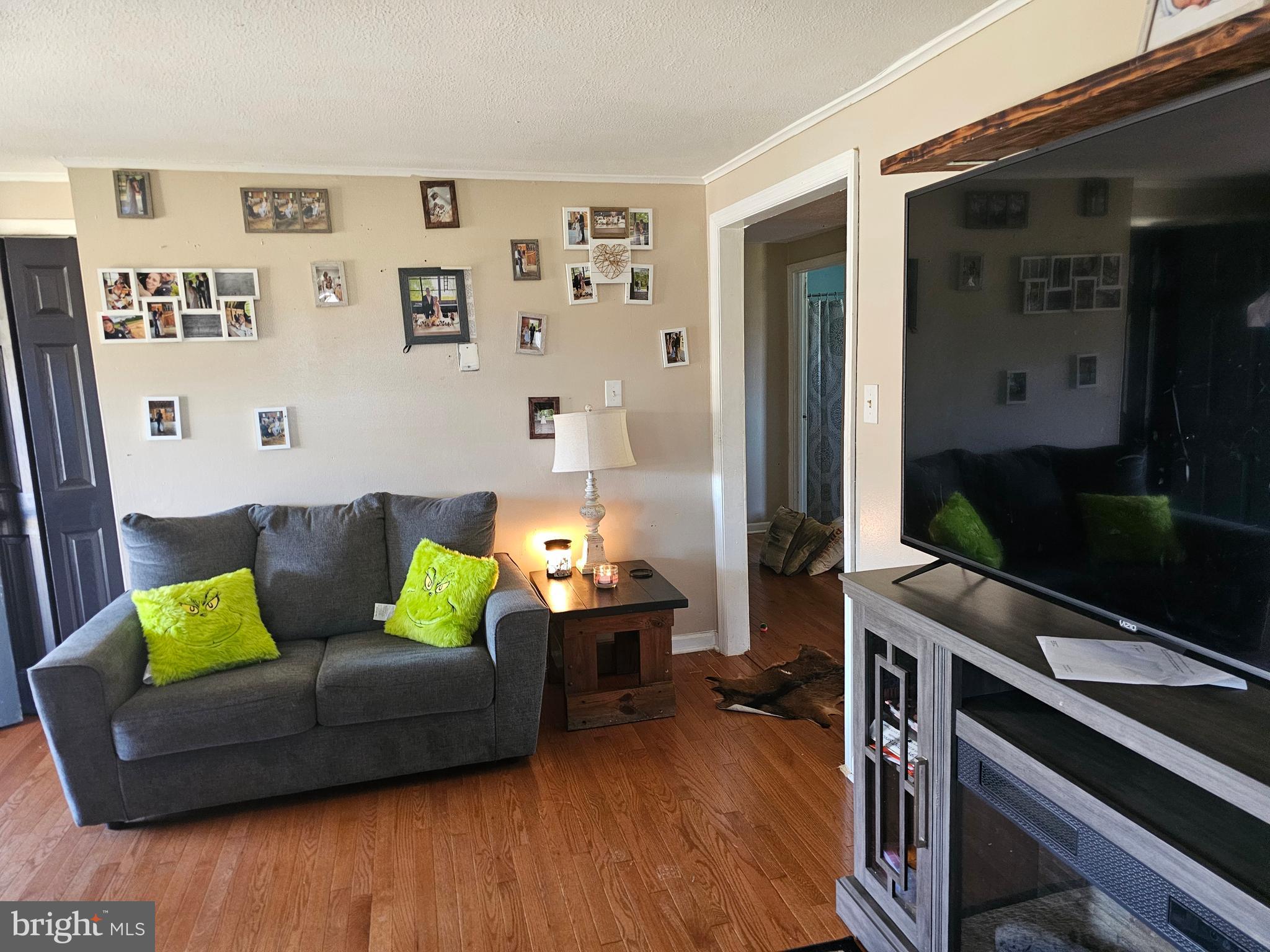 BURLINGTON - Residential