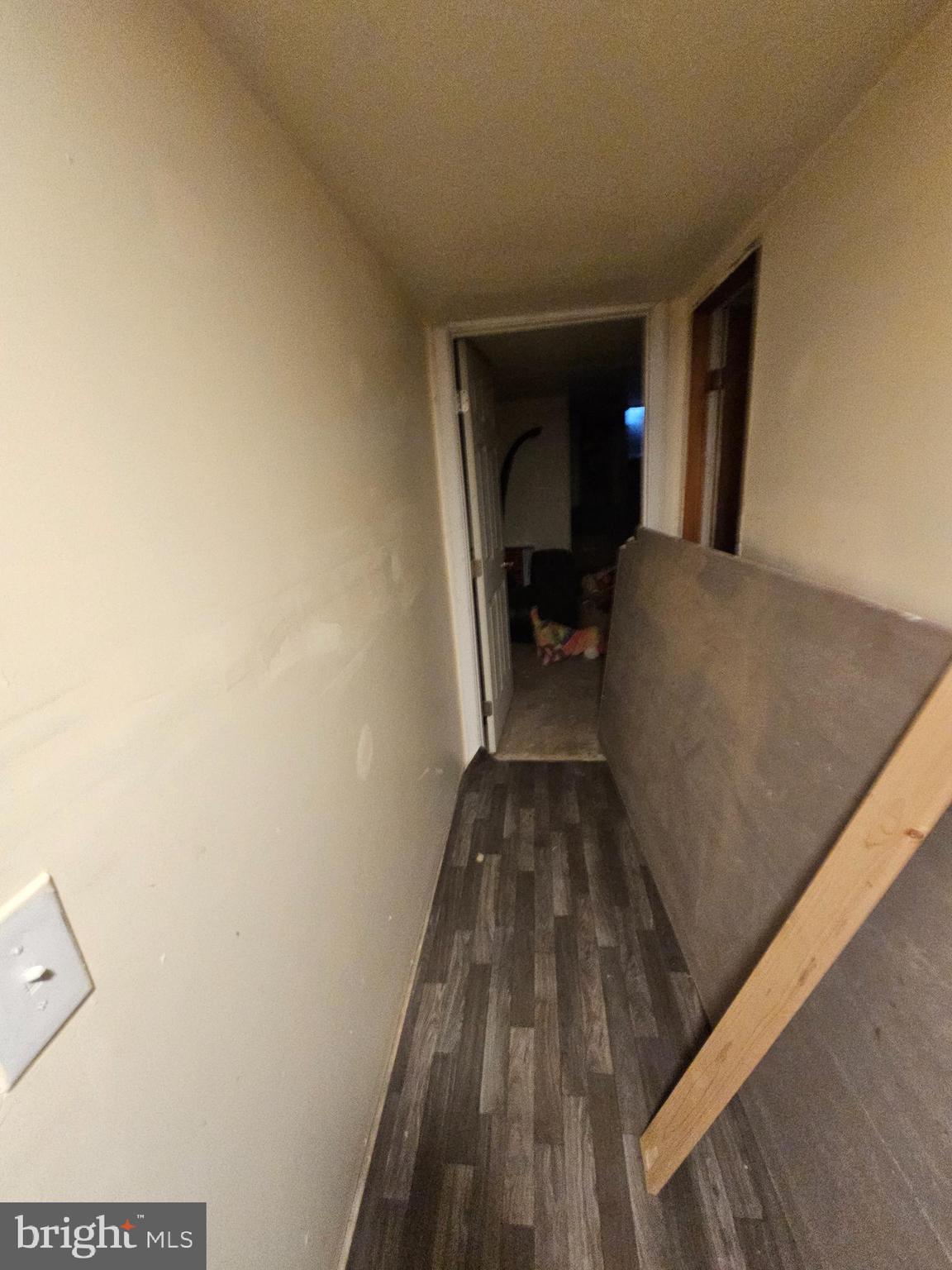 BURLINGTON - Residential