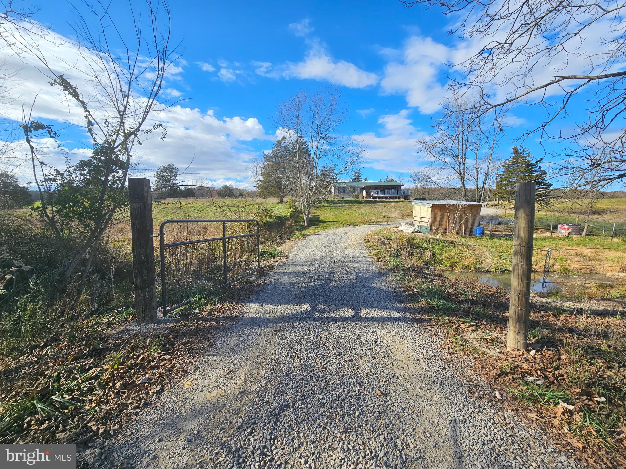 BURLINGTON - Residential