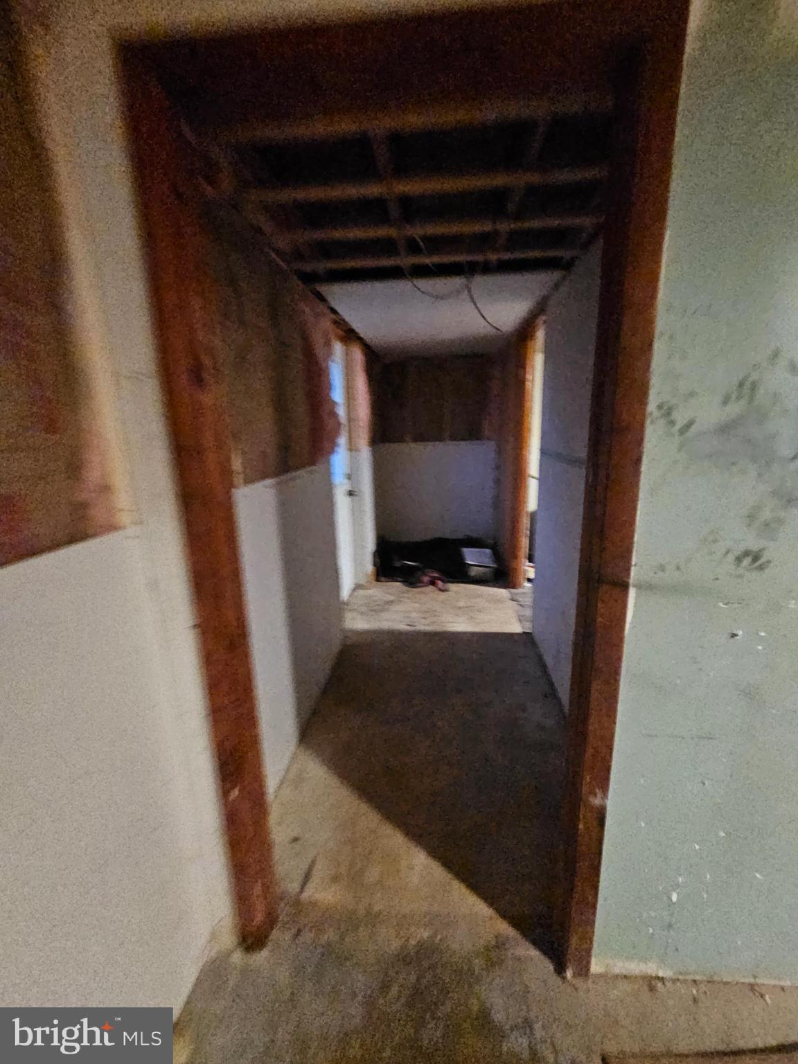 BURLINGTON - Residential