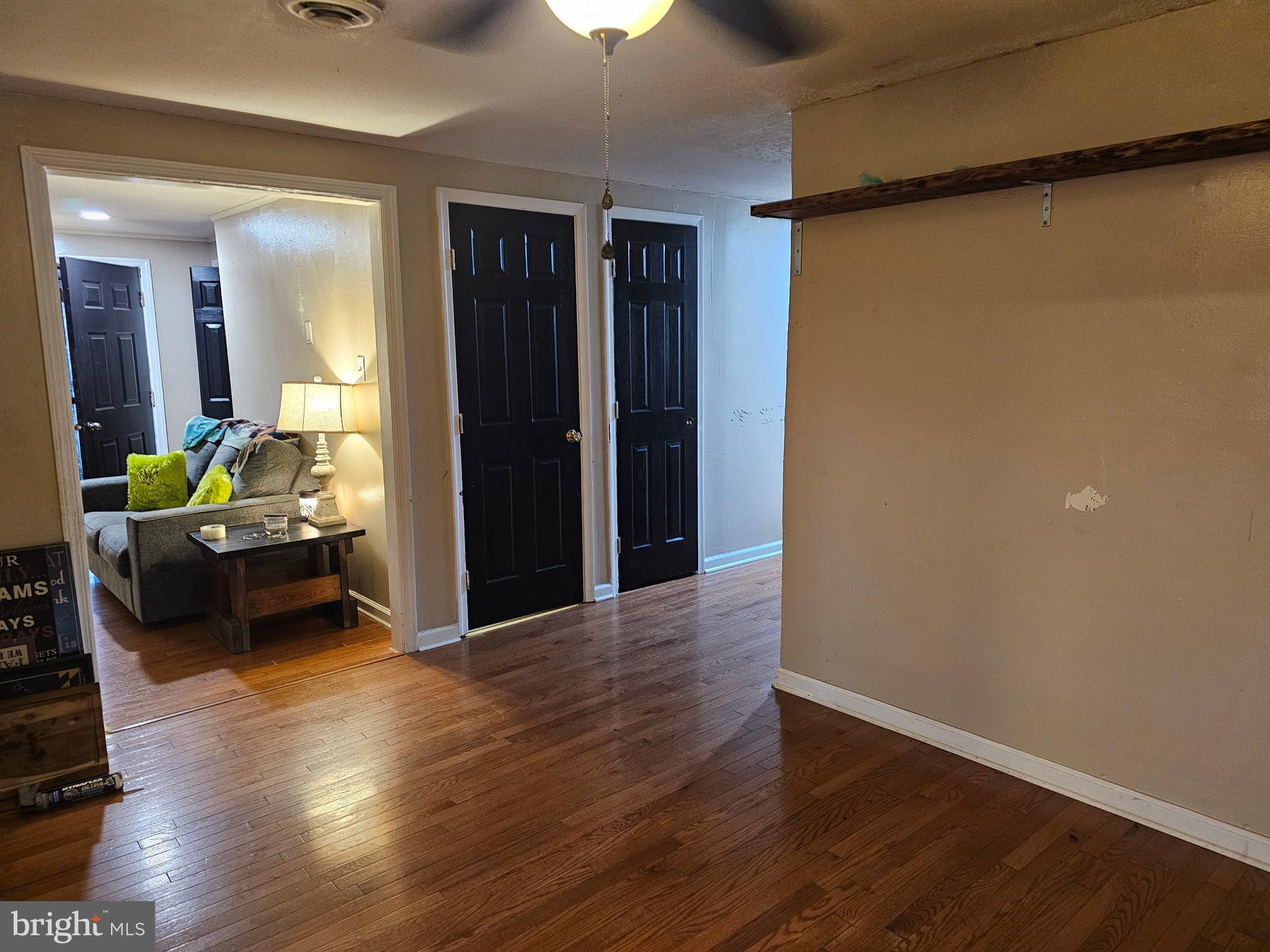 BURLINGTON - Residential