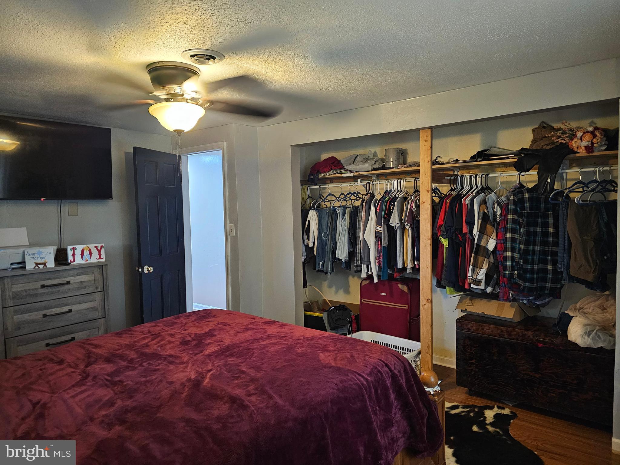 BURLINGTON - Residential