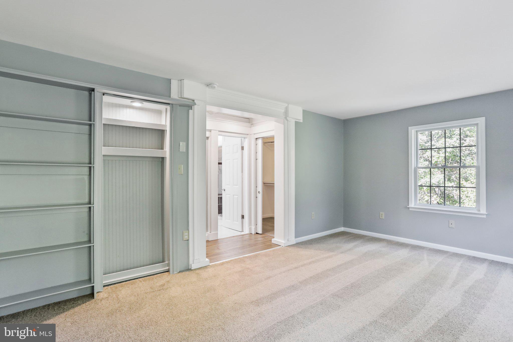 SHEPHERDSTOWN - Residential