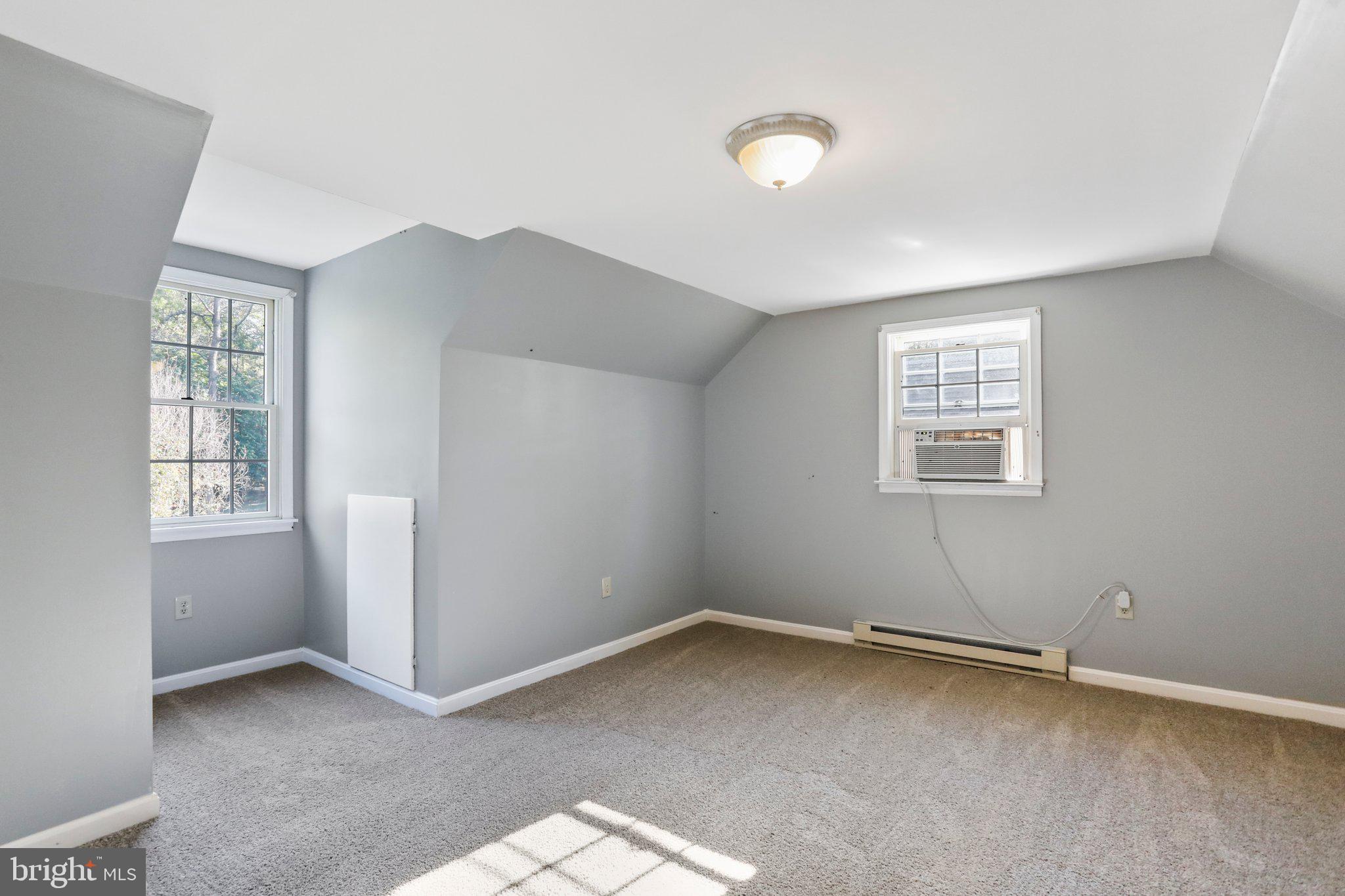 SHEPHERDSTOWN - Residential