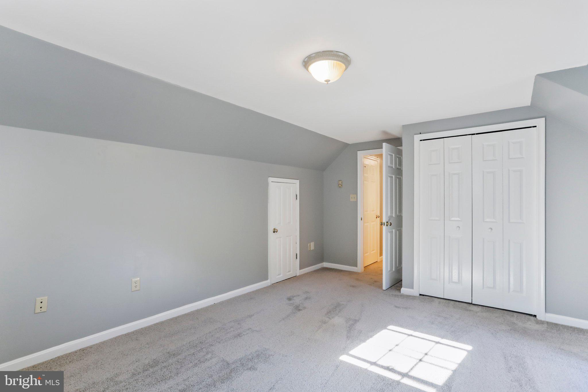 SHEPHERDSTOWN - Residential