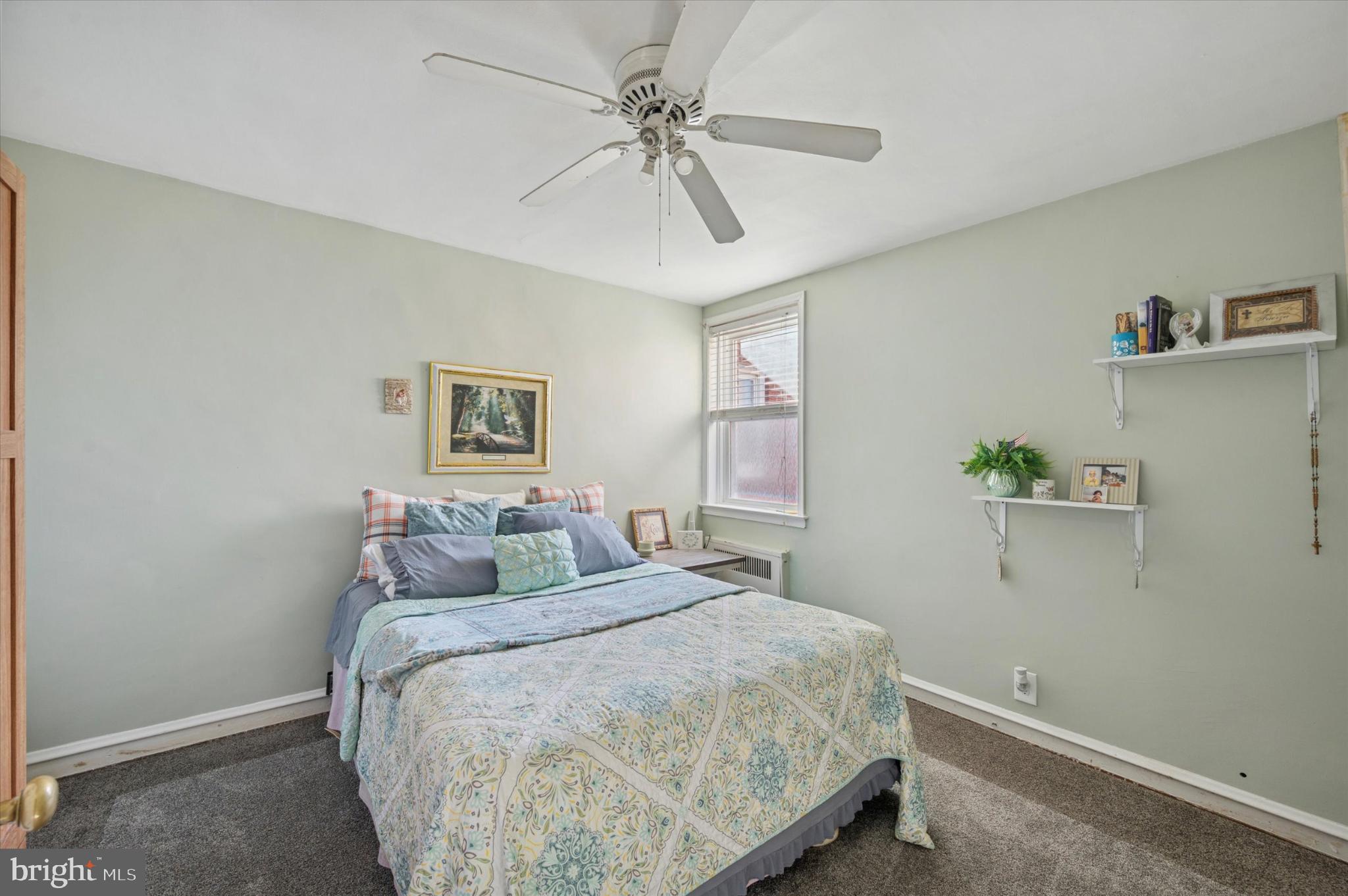 OXFORD CIRCLE - Residential