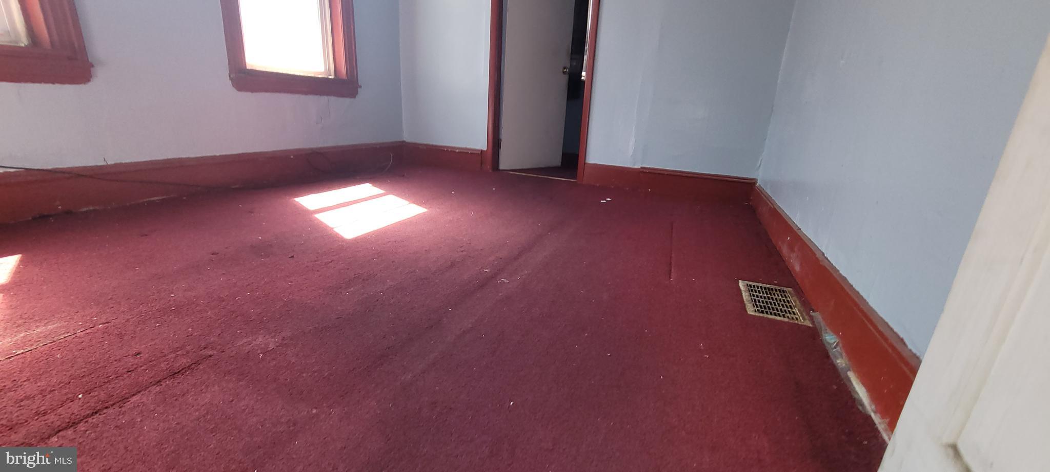 DICKINSON NARROWS - Residential