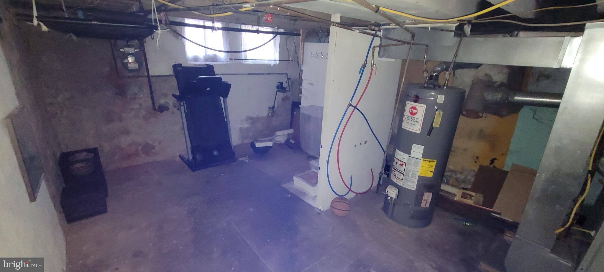 DICKINSON NARROWS - Residential