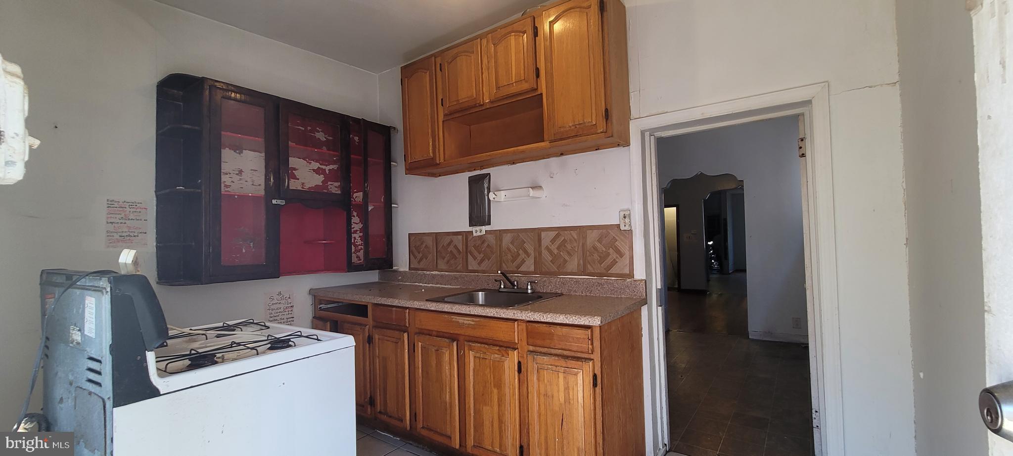 DICKINSON NARROWS - Residential