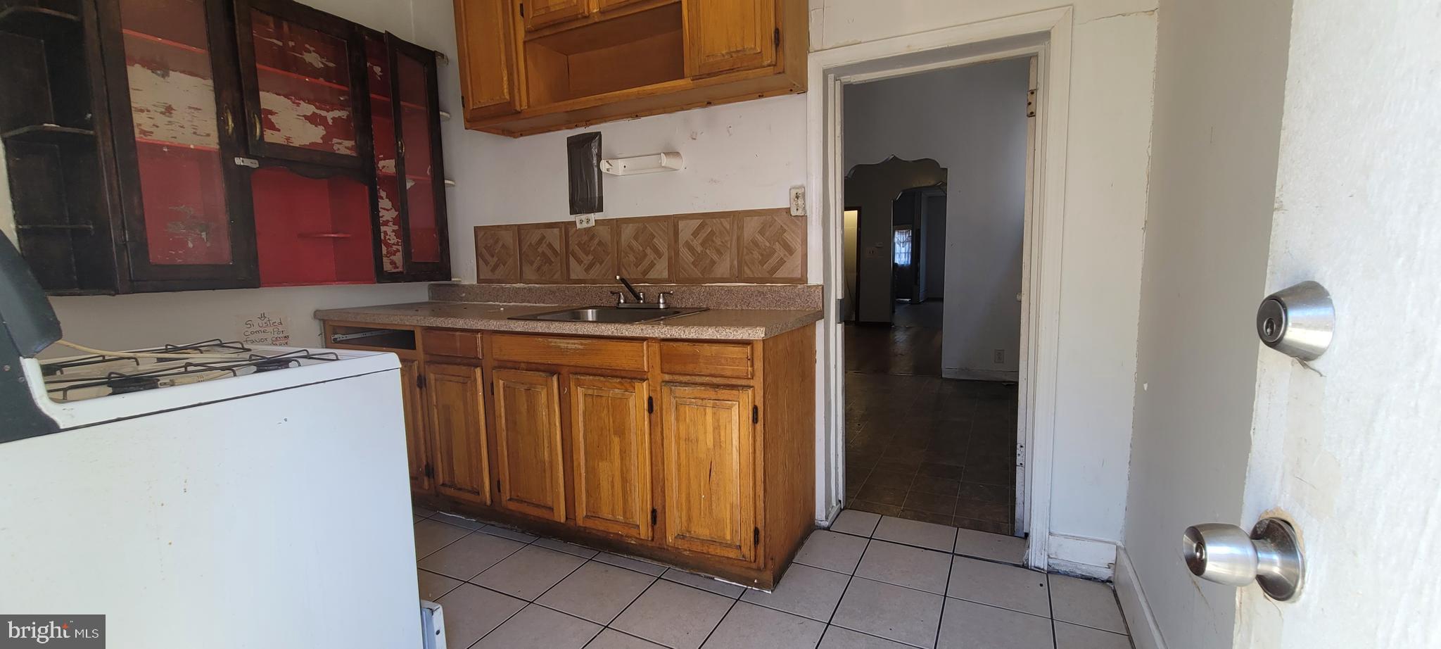 DICKINSON NARROWS - Residential