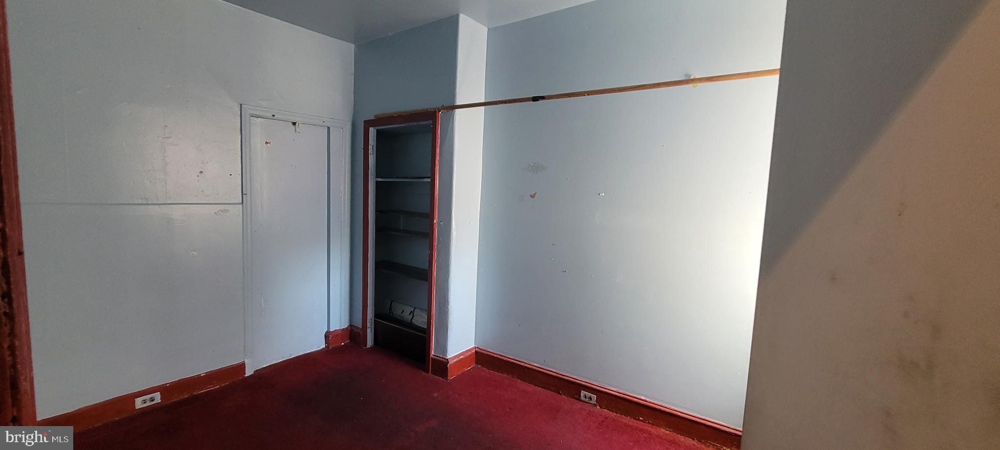 DICKINSON NARROWS - Residential