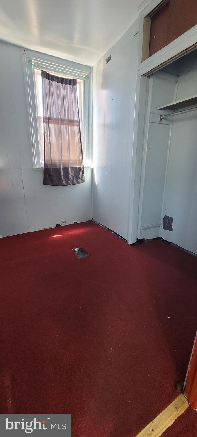 DICKINSON NARROWS - Residential