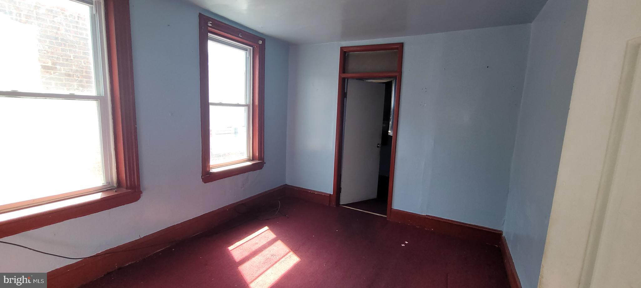 DICKINSON NARROWS - Residential