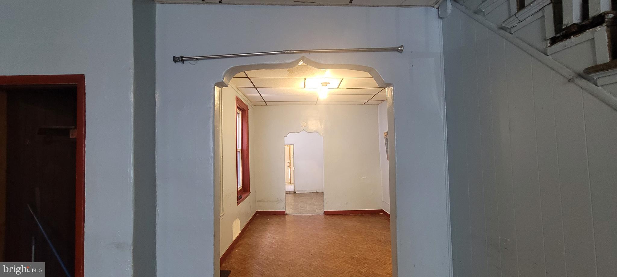 DICKINSON NARROWS - Residential