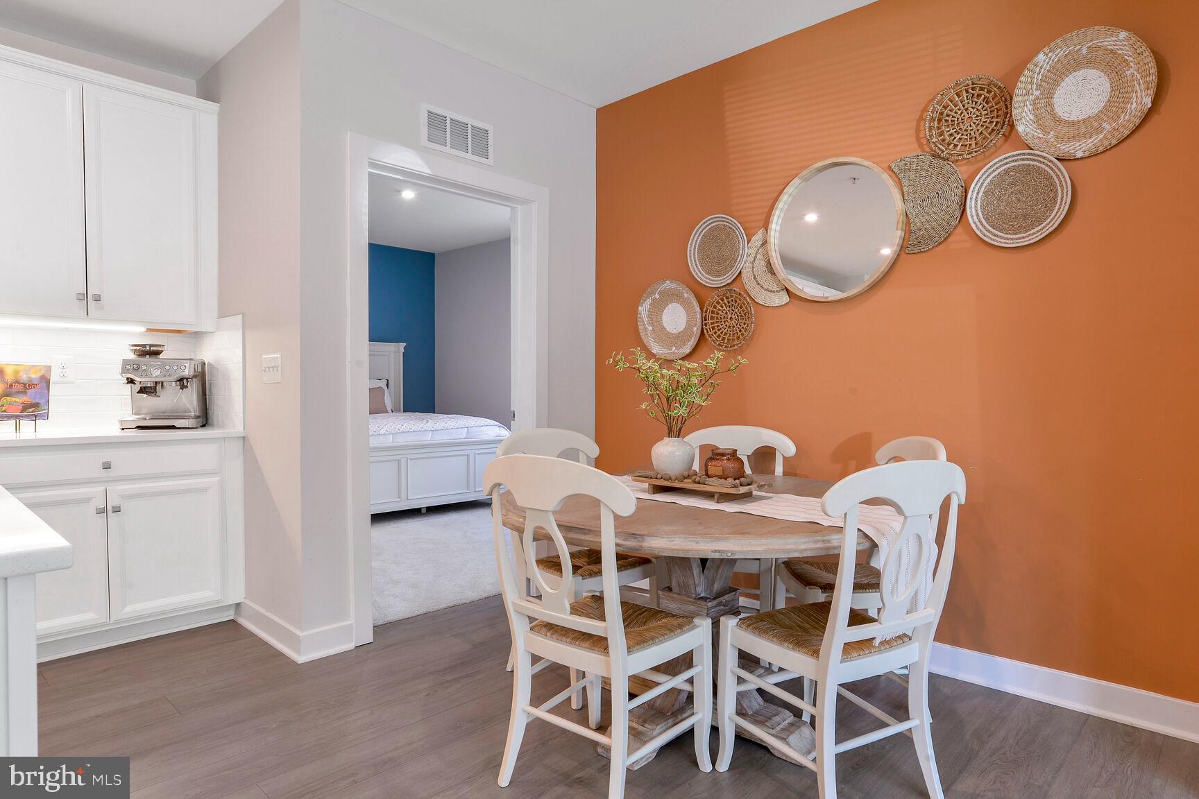 TURF VALLEY - Residential