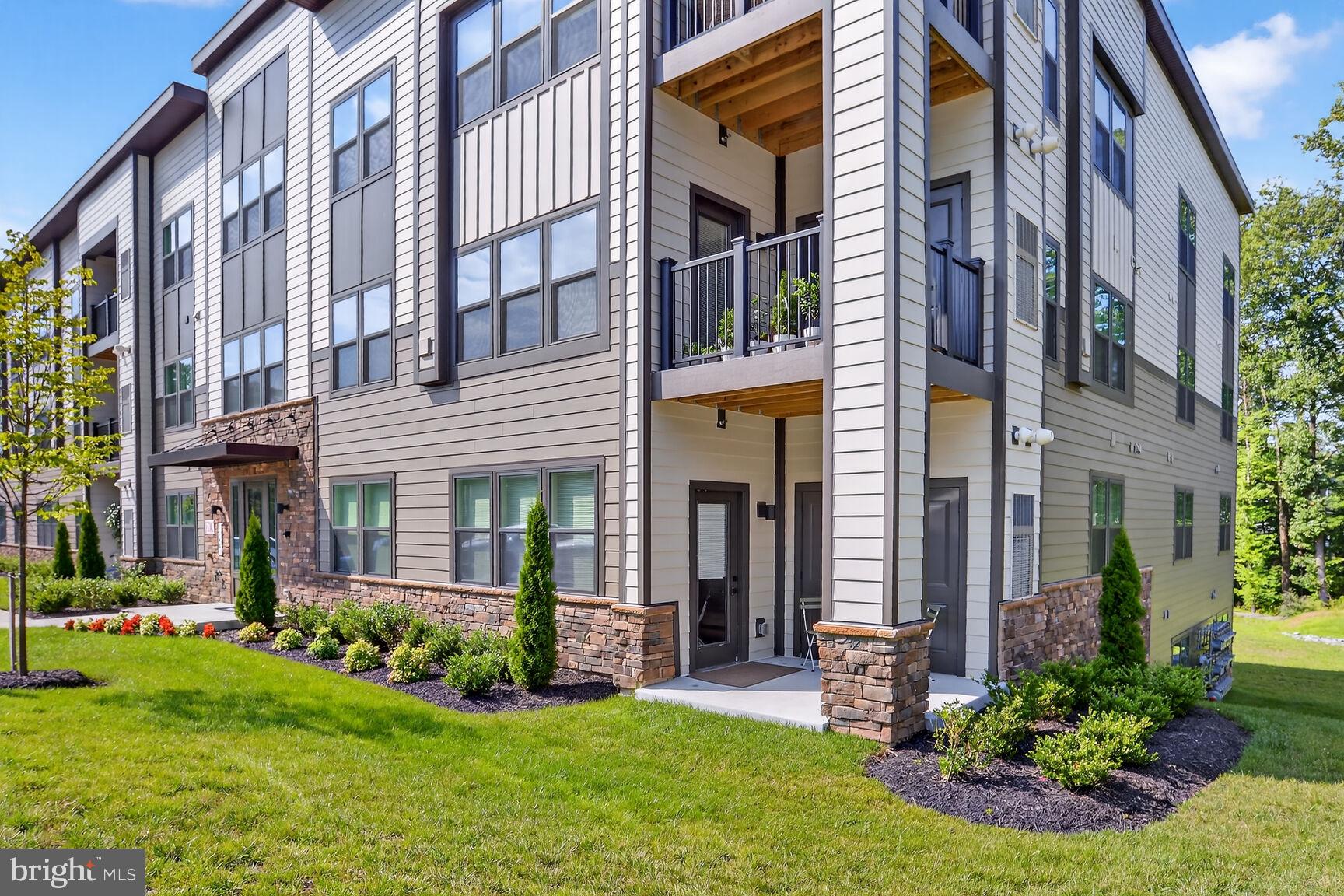 TURF VALLEY - Residential