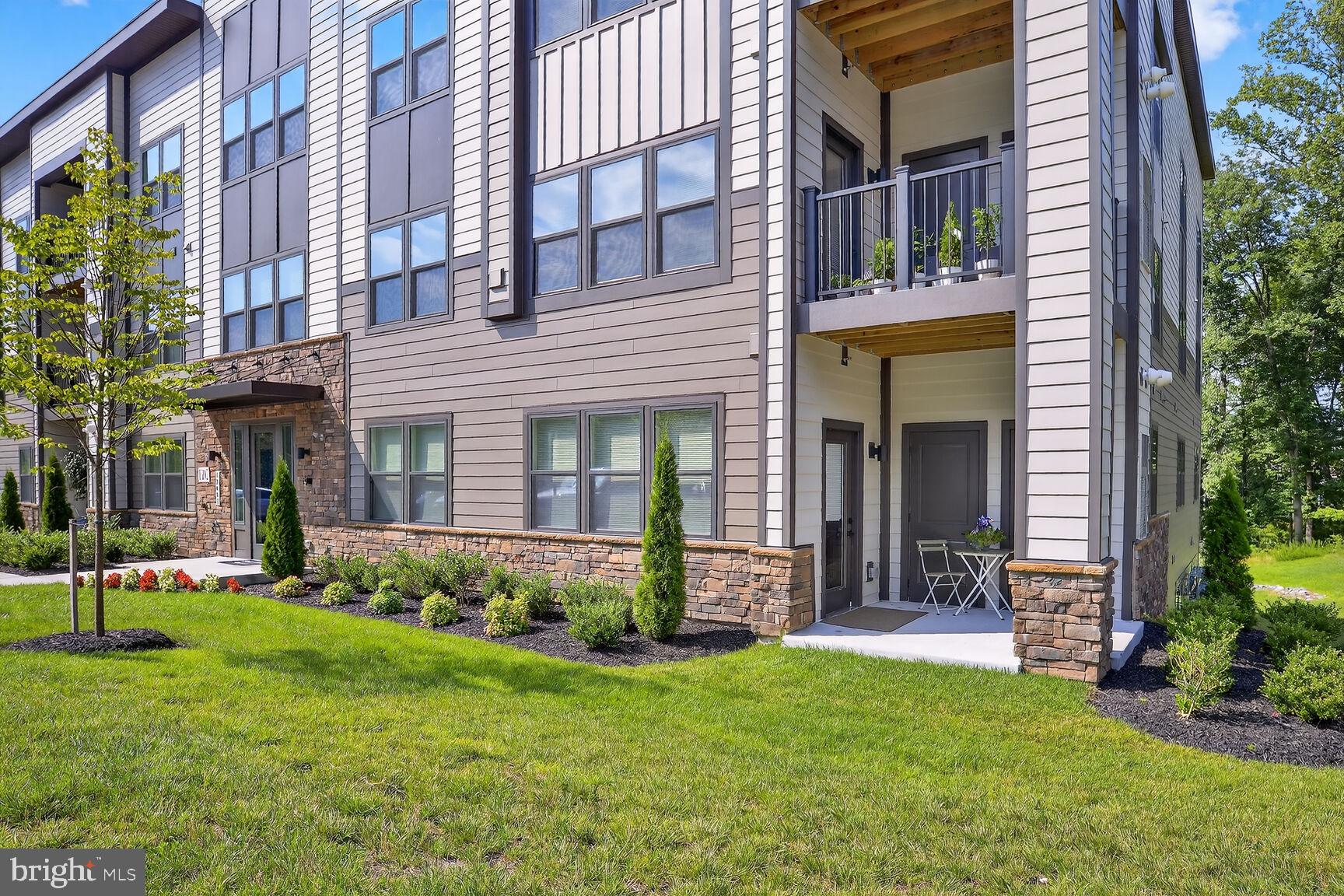 TURF VALLEY - Residential