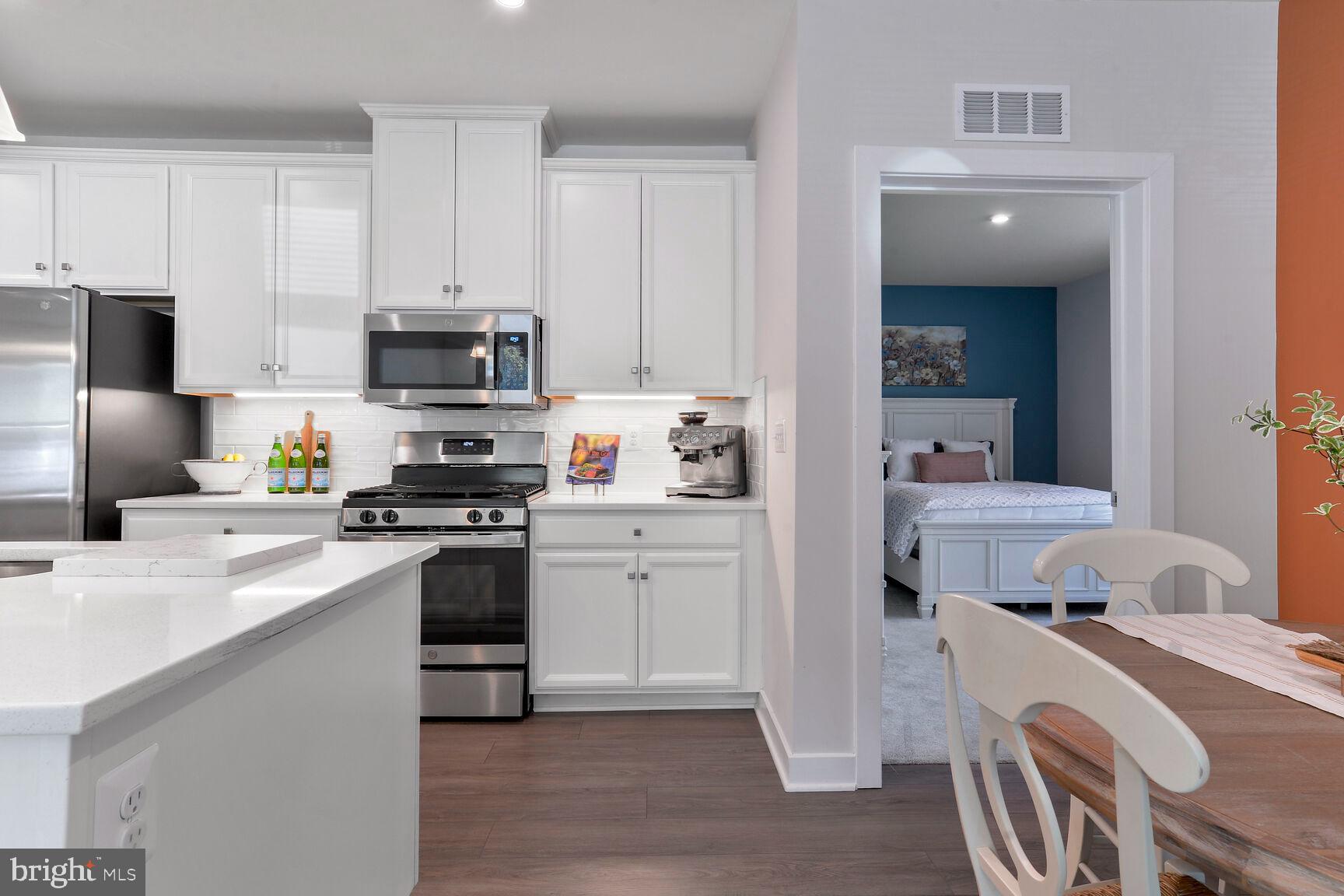 TURF VALLEY - Residential