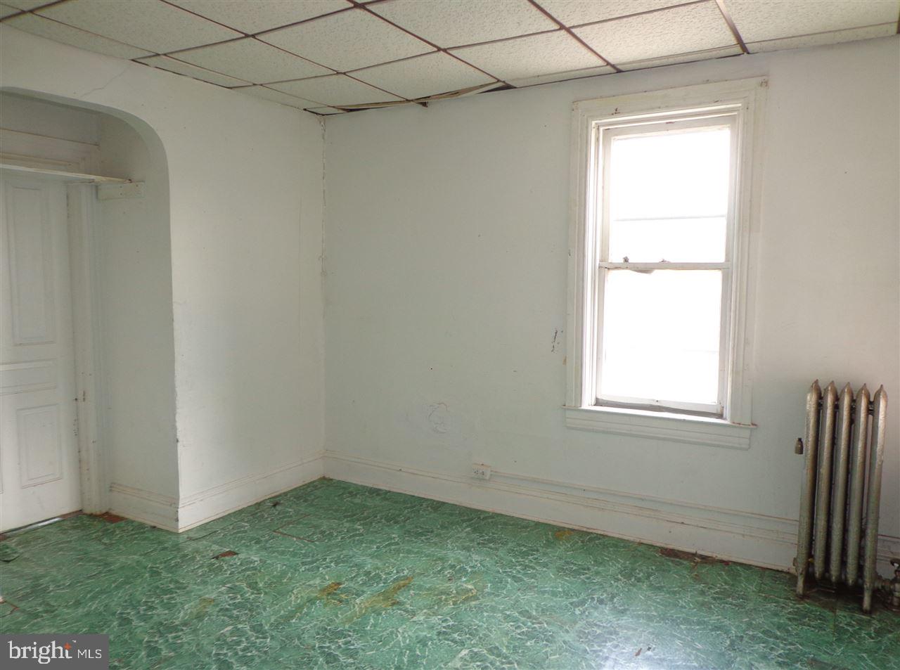 THE AVENUES - Residential Income